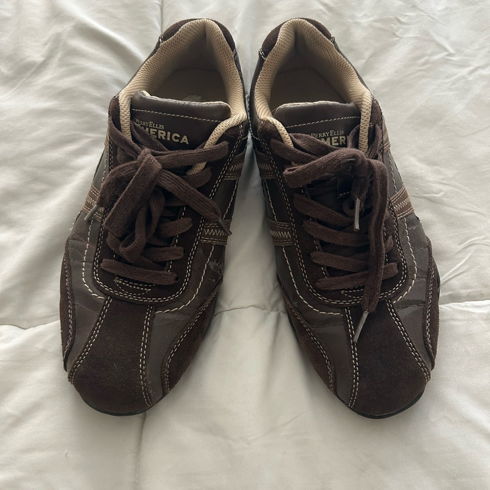 Vintage Y2K Perry Ellis Men's Dark Brown Sneakers